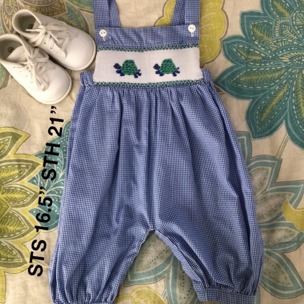 EUC Kids by M. E. Smocked Turtle Longall.